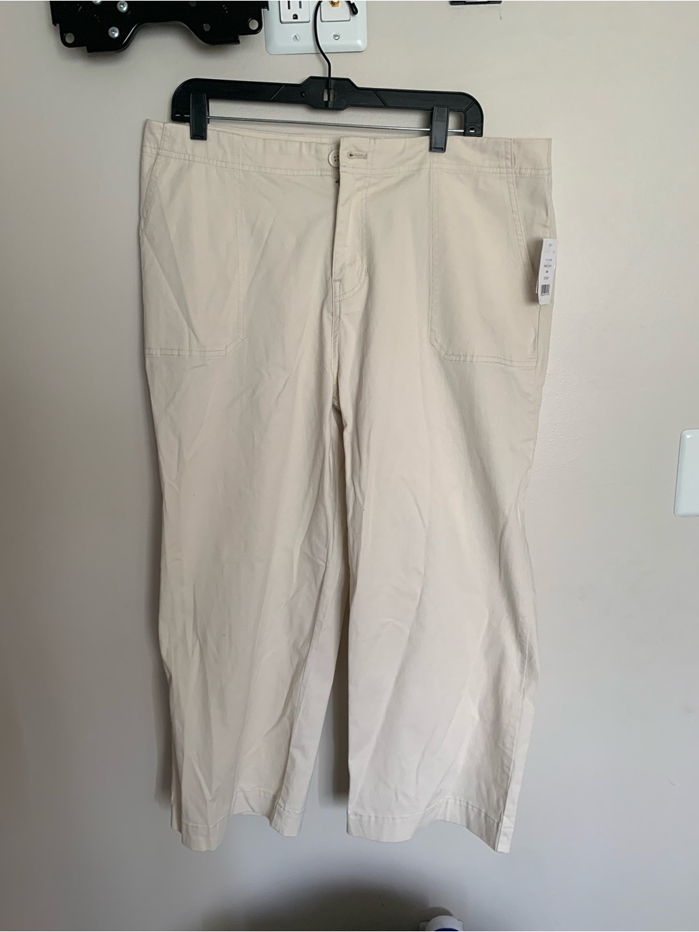 New Wide Leg Women’s Pants in Light Beige — Effortless Everyday Style. Size 16W